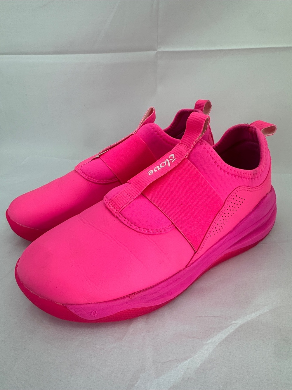 Clove Solo Womens Hot Pink Neon Slip-On Sneakers, sz 7.5